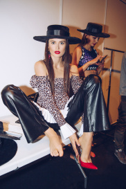 Показ Leopard Collection (Backstage) 221