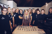Показ Leopard Collection (Backstage) 143