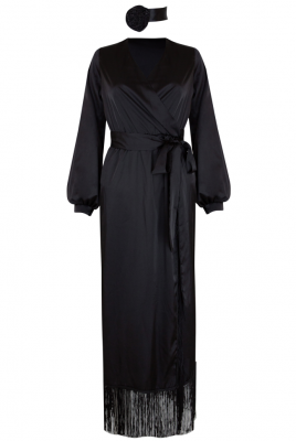 Платье "Руфина", миди, чёрное, атласное с бахрамой, на запах, футляр