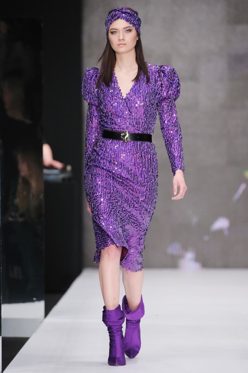 Платье "AW18-19/25" фиолетовое, пайетки
