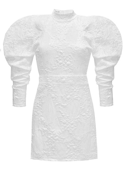 Платье "Перрис" белое, широкие рукава, открытая спина, жаккард